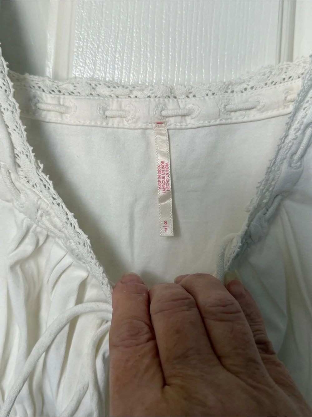 Free People Lace-Trim White Peasant Crop Top. Sz s